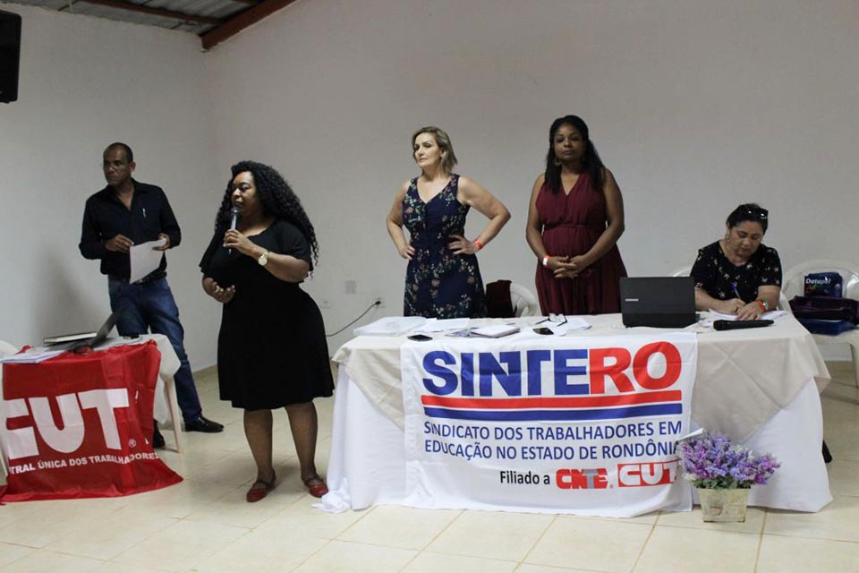Sistema Diretivo do Sintero se reúne para discutir temas de interesse dos trabalhadores em educação