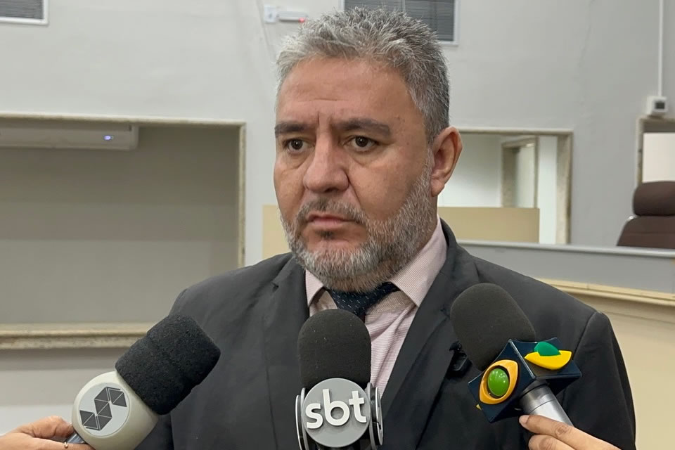 Vereador Everaldo Fogaça vota a favor do Piso Nacional da Enfermagem em Porto Velho