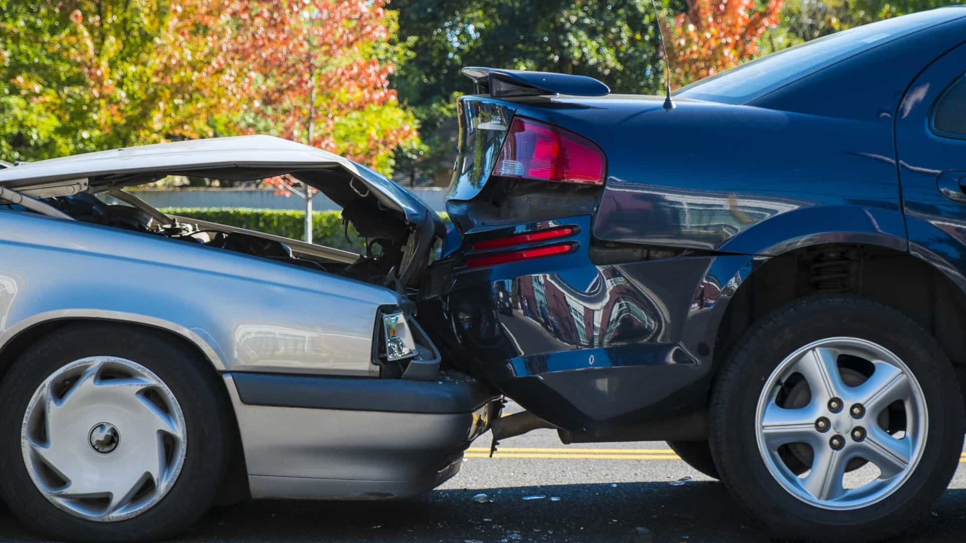 Rapaz morre em acidente de carro causado por 
