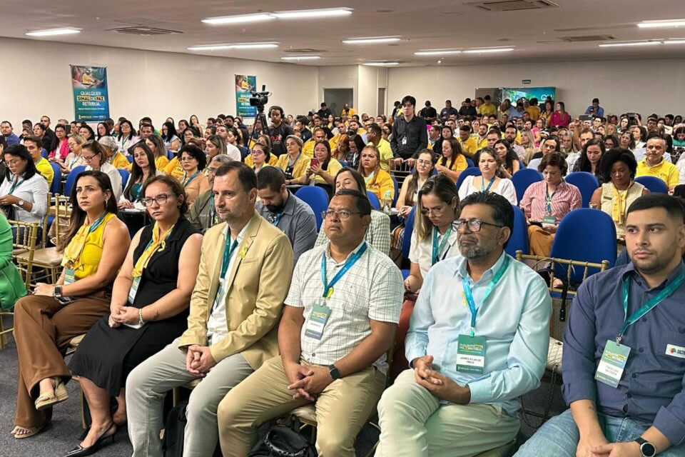 Programação do Maio Amarelo é apresentada durante Encontro de Educadores de Trânsito