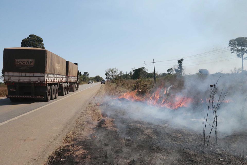 COMBATE ÀS QUEIMADAS: Sedam está atuando com maior rigor em propriedades rurais com maior focos de fogo