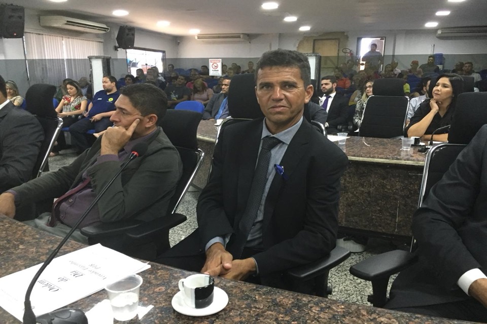 Tiãozinho é empossado novo vereador de Porto Velho 
