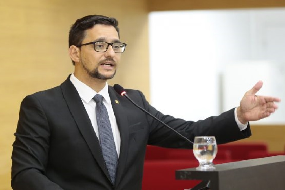 Deputado Anderson indica aquisição de material menos letal para a força tática da Polícia Militar