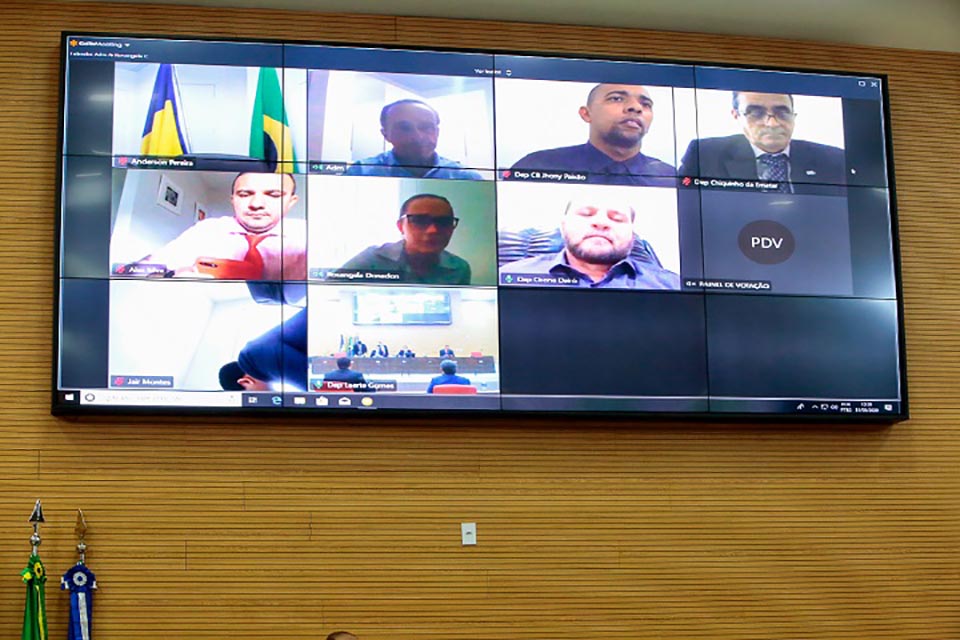 Deputados votam remotamente e aprovam leis que defendem o consumidor na quarentena