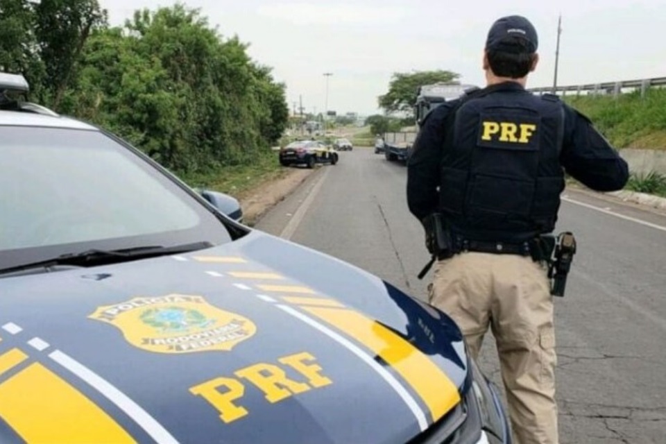 PRF registra 44 ocorrências policiais e prende 58 pessoas no final de semana em Rondônia