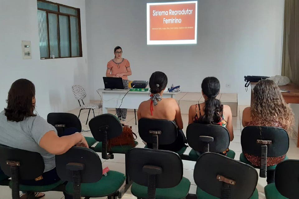 Adolescente assistidos pelos Creas participaram de palestras sobre “Sexualidade na adolescência”