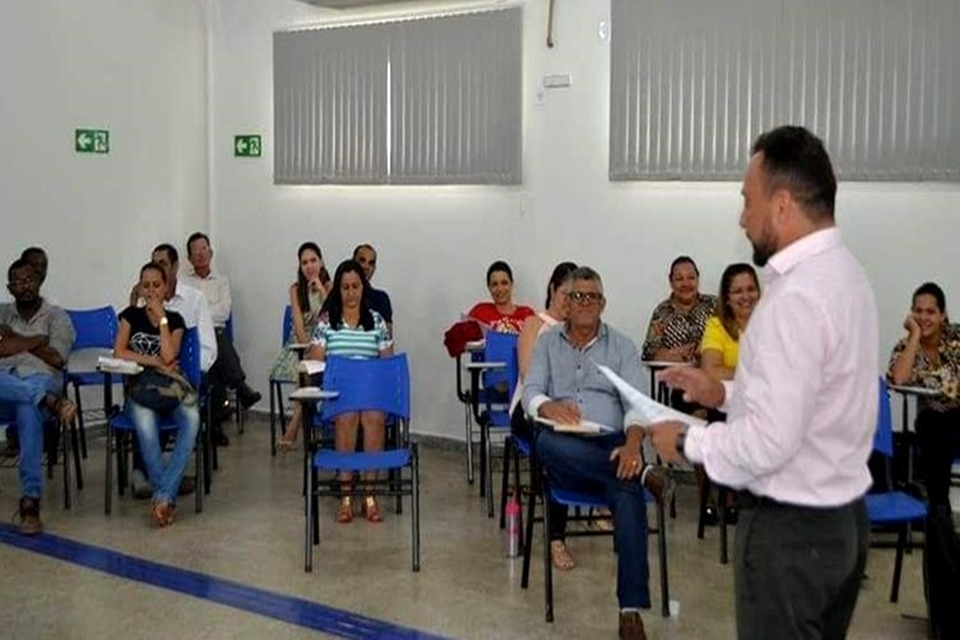 Escola do Legislativo retorna com mais de 1 mil vagas de cursos em RO