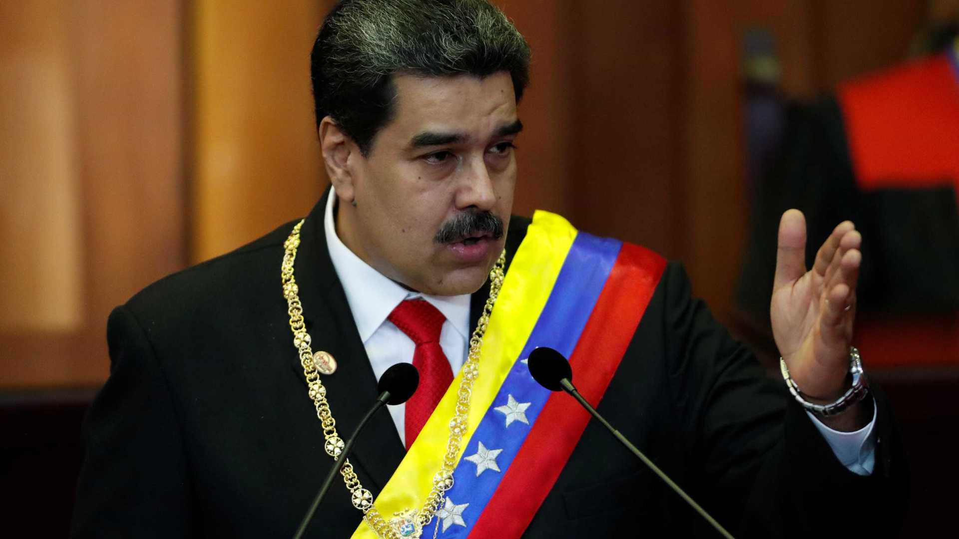 Forças Armadas da Venezuela declaram apoio a Nicolás Maduro