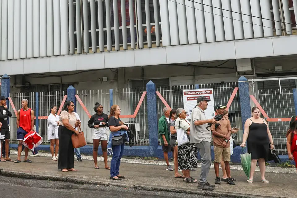 PF investiga se problemas na circulação de ônibus prejudicaram eleitor