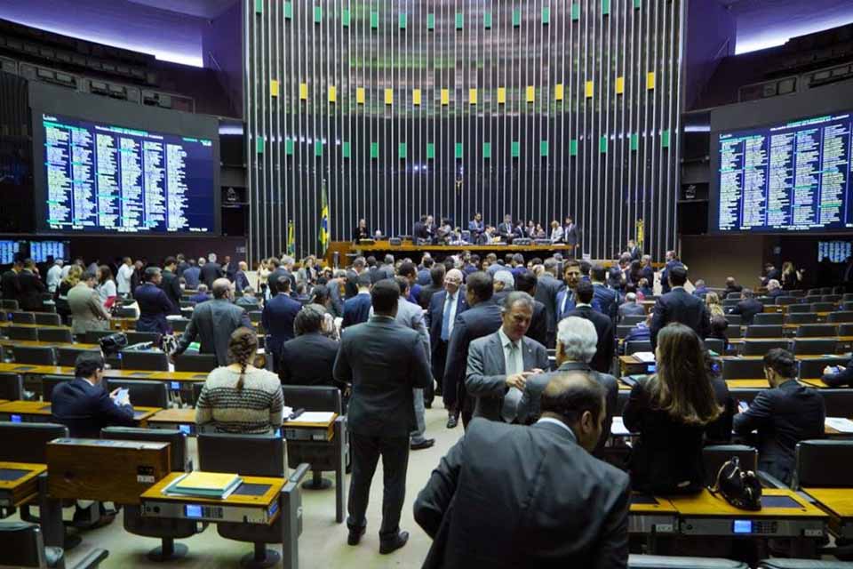 AO VIVO: Câmara se reúne para votar reforma da Previdência em plenário