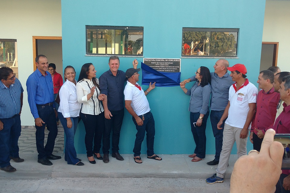 Luizinho Goebel participa do aniversário e inaugura obras importantes em Cerejeiras