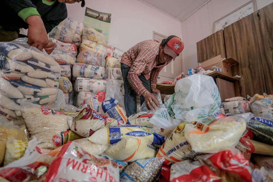 ExpoPorto arrecada cerca de 3 toneladas de alimentos não perecíveis que são entregues à instituições sem fins lucrativos