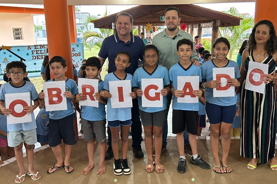 Educadores destacam apoio de Cirone Deiró à educação