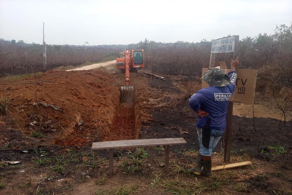 Prefeitura conclui trabalhos na Estrada da Cachoeirinha e linha Novo Horizonte