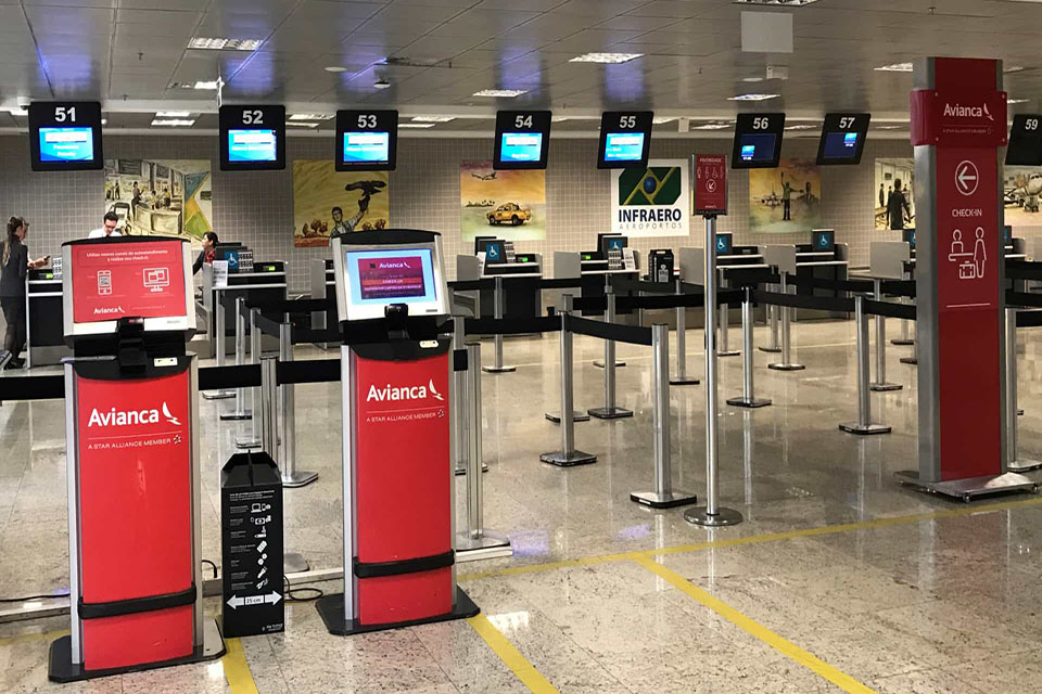 Avianca cancela 422 voos neste fim de semana em todo o País