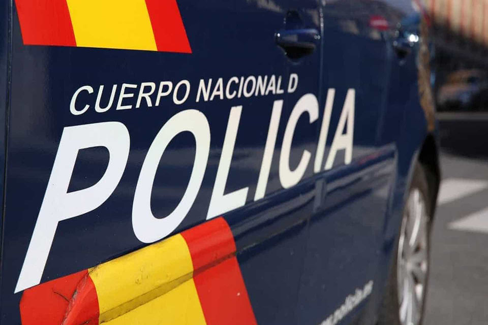 Polícia espanhola liberta 11 mulheres e desmantela rede de tráfico humano