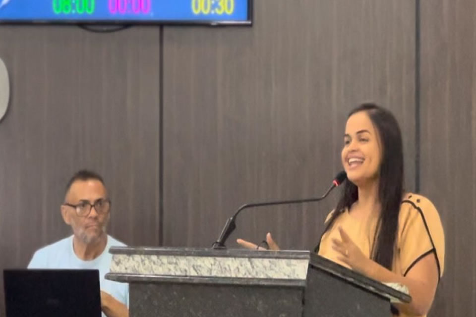 Dra. Taíssa Sousa fala sobre os dez primeiros meses do seu mandato durante visita na Câmara Municipal de Ariquemes