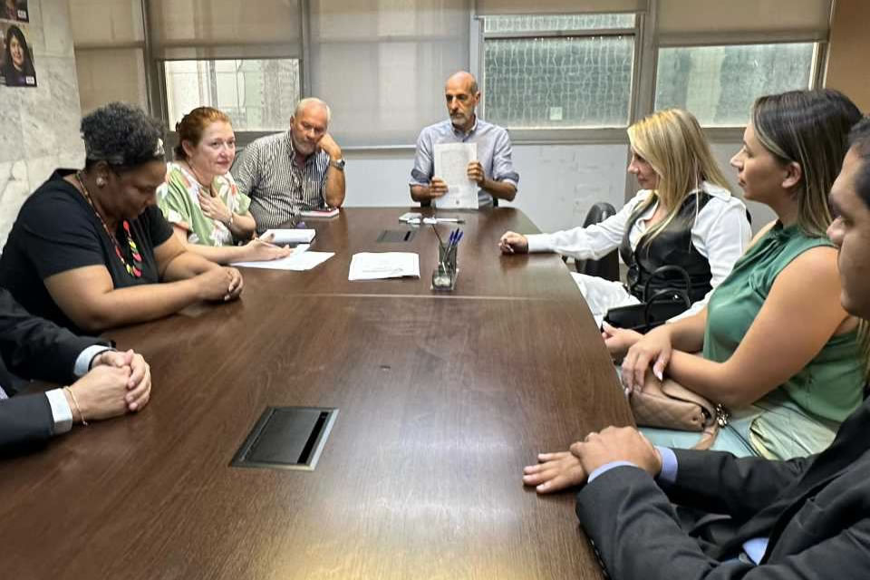 Ieda Chaves e Cássio Gois encabeçam pedido da Casa da Mulher Brasileira para Cacoal