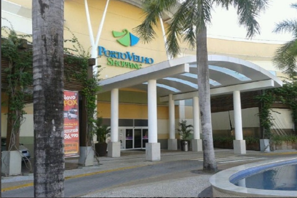 Shopping reabre nesta quinta com horário reduzido, 40% da capacidade e sem consumo interno de alimentação