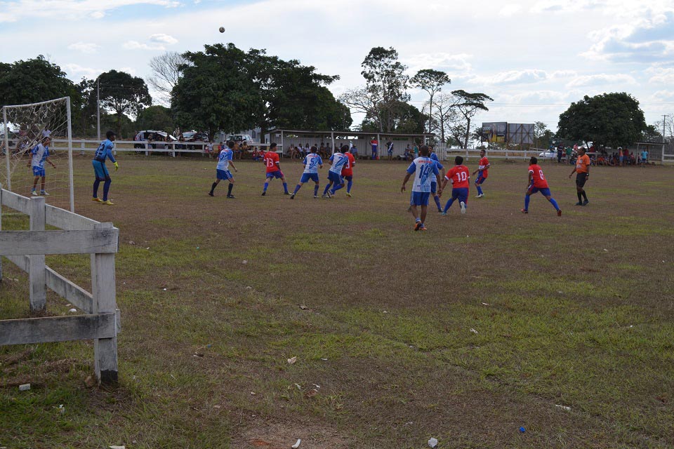Rolim de Moura – Times dão pontapé inicial na 6ª Copa Integração de Futebol de Campo