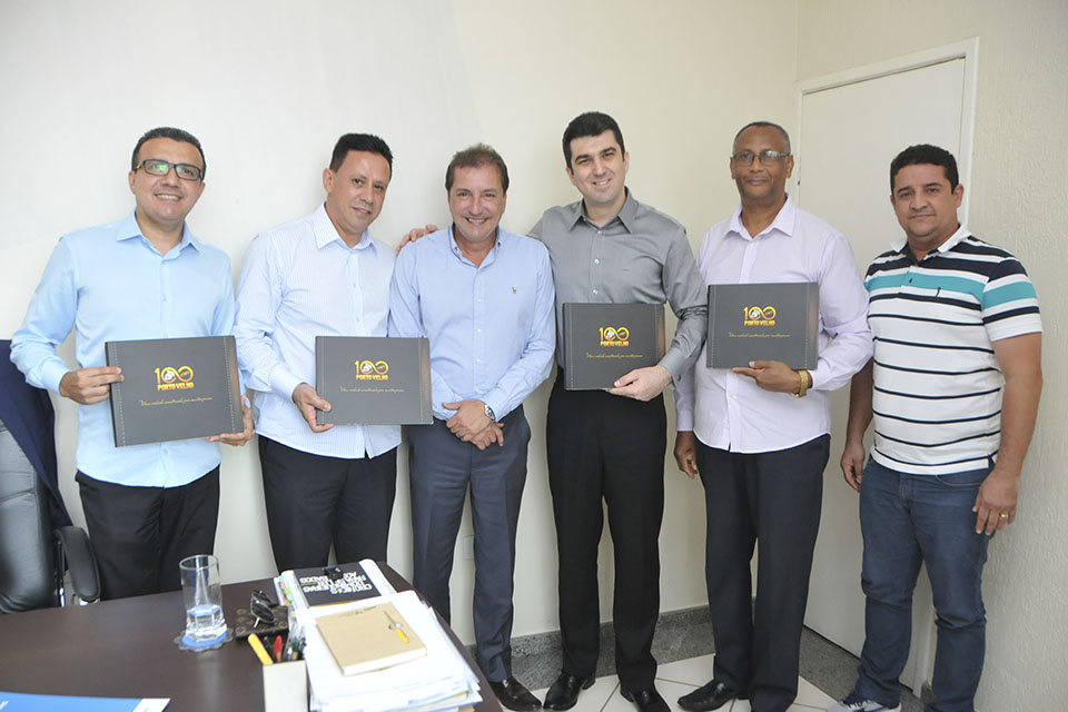 Prefeito recebe novas lideranças da Igreja Universal em Porto Velho