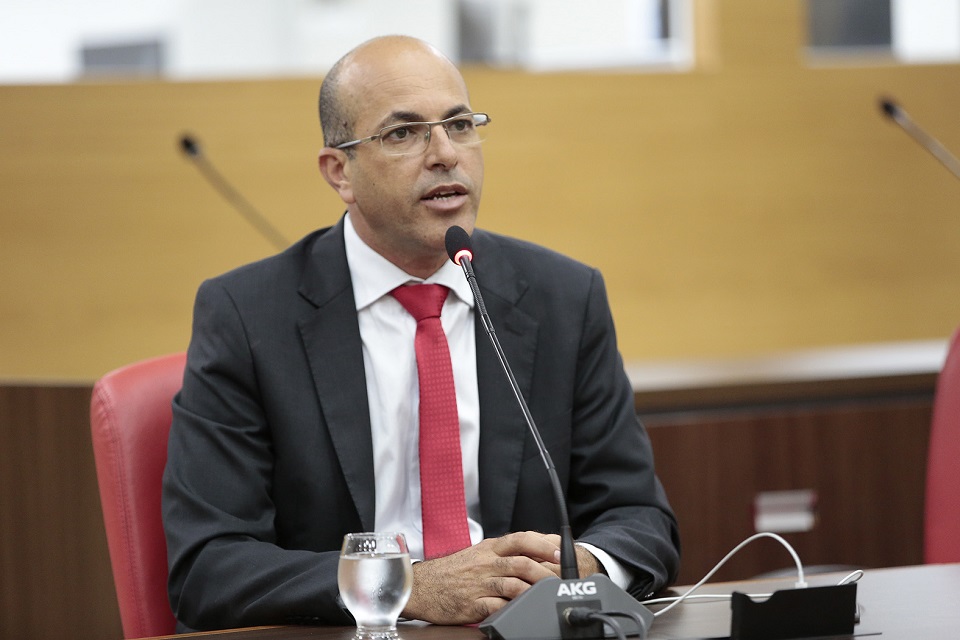 Pavimentação asfáltica de São Miguel do Guaporé tem recurso garantido pelo deputado Ismael Crispin