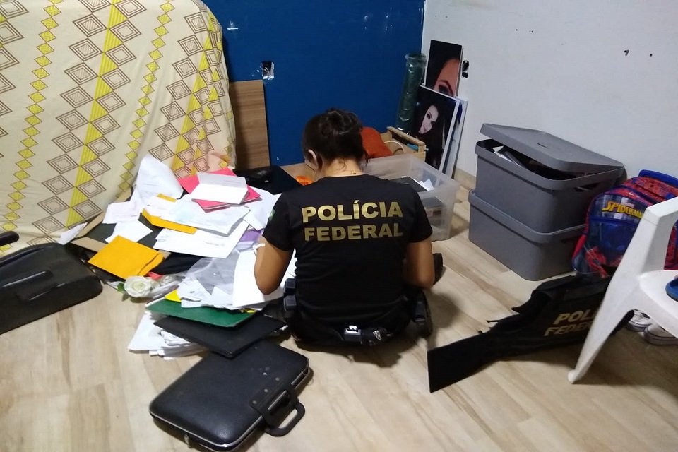 Polícia Federal deflagra operação de combate às fraudes bancárias eletrônicas 