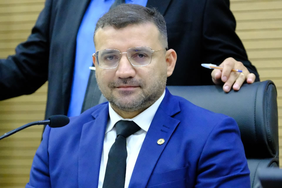 Ribeiro do Sinpol destina emenda para realização do “Duelo na Fronteira”
