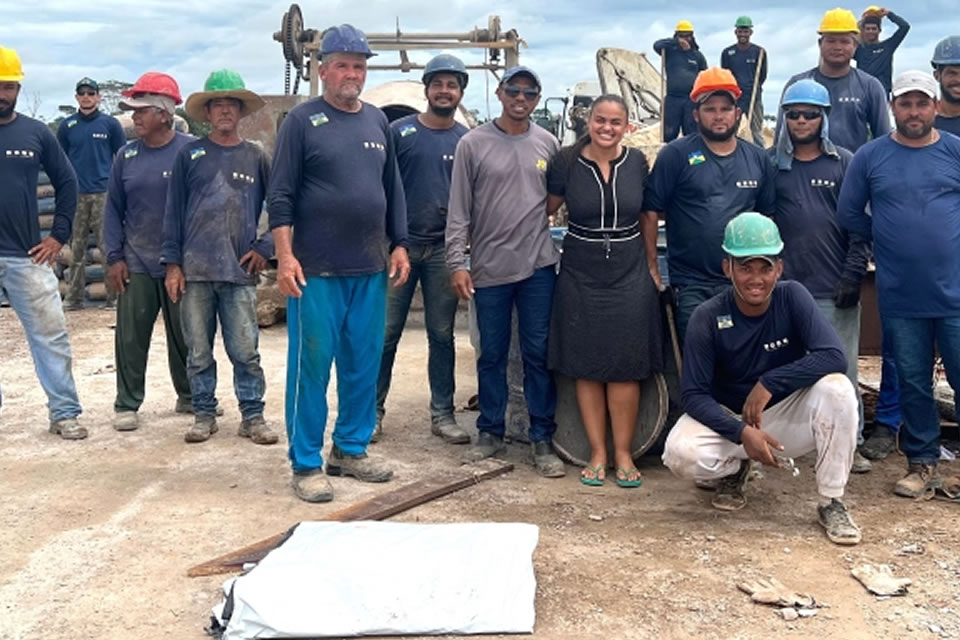 Dra Taíssa comemora avanços na construção da ponte de concreto do Rio Araras