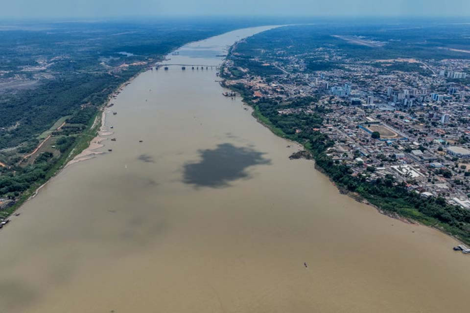 Nível do rio Madeira chega a 9,12 metros e a tendência é diminuir ainda mais, informa a Defesa Civil Municipal