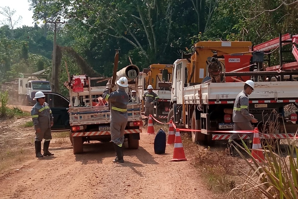 Deputado Alan Queiroz promove manutenção e reparo na rede elétrica da Linha C01, em São Miguel