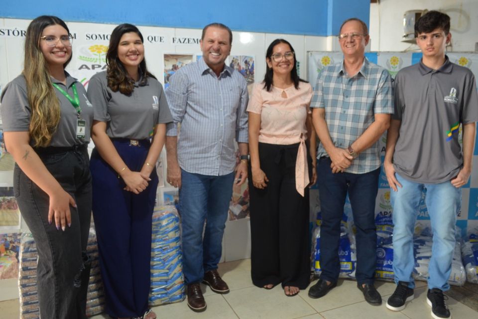 Alimentos arrecadados na Gincana do Conhecimento da Alero são destinados à Apae