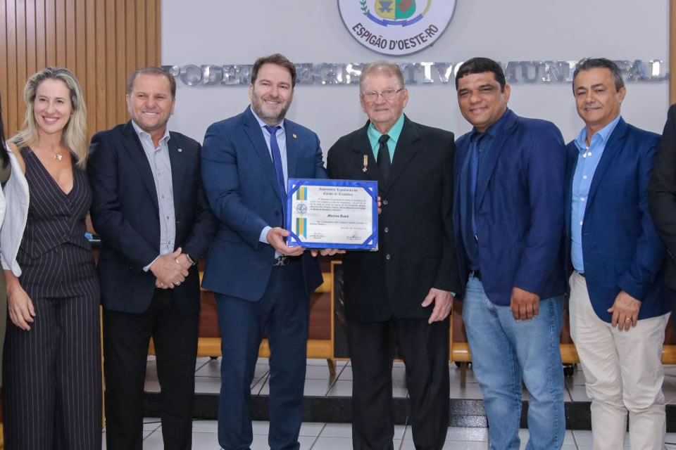 Assembleia Legislativa de Rondônia entrega título de cidadão honorífico a pioneiro de Espigão do Oeste
