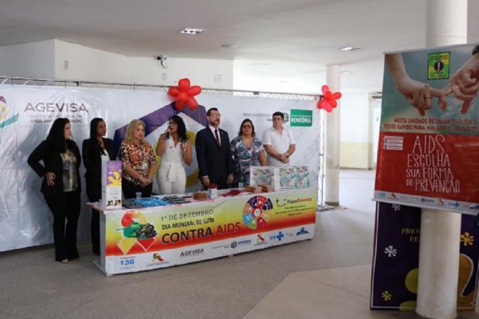 Sesau realiza ações em alusão ao Dezembro Vermelho