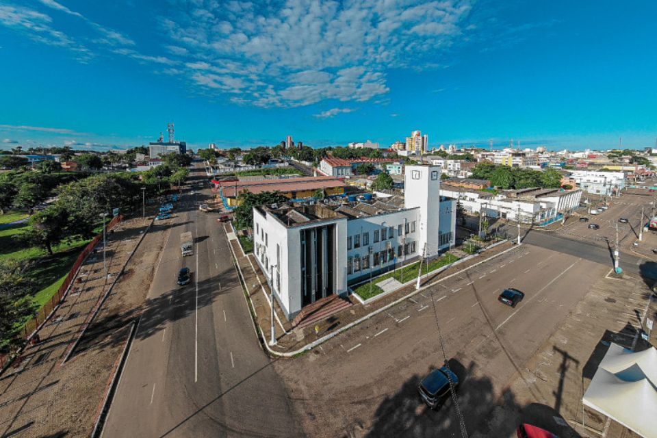 Prefeitura de Porto Velho reverte decisão sobre compra de cascalho