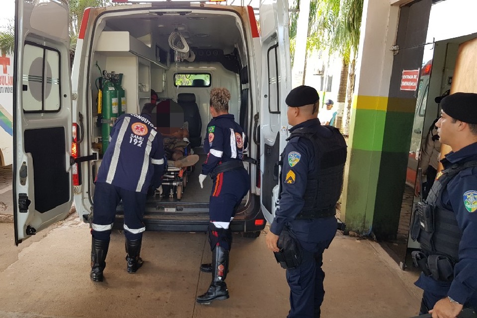 Homem é socorrido em estado grave após ser atacado a tiros em Porto Velho