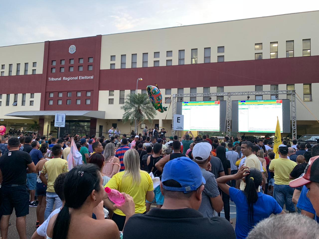 Professor Miguel inicia apuração na primeira colocação para o Governo de Rondônia. 