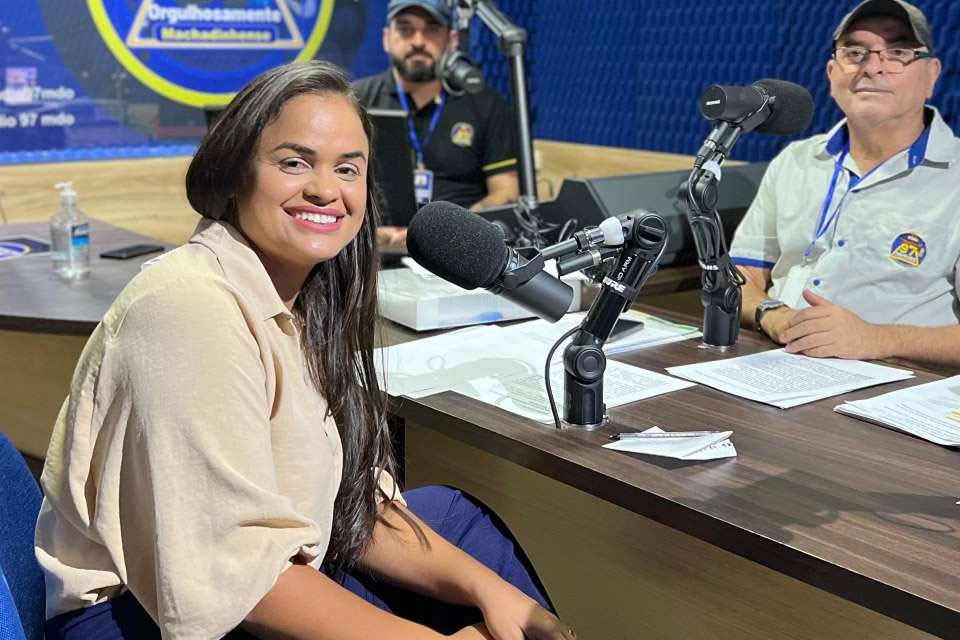 Dra. Taíssa faz balanço de mandato em entrevista à Rádio 97,9 FM