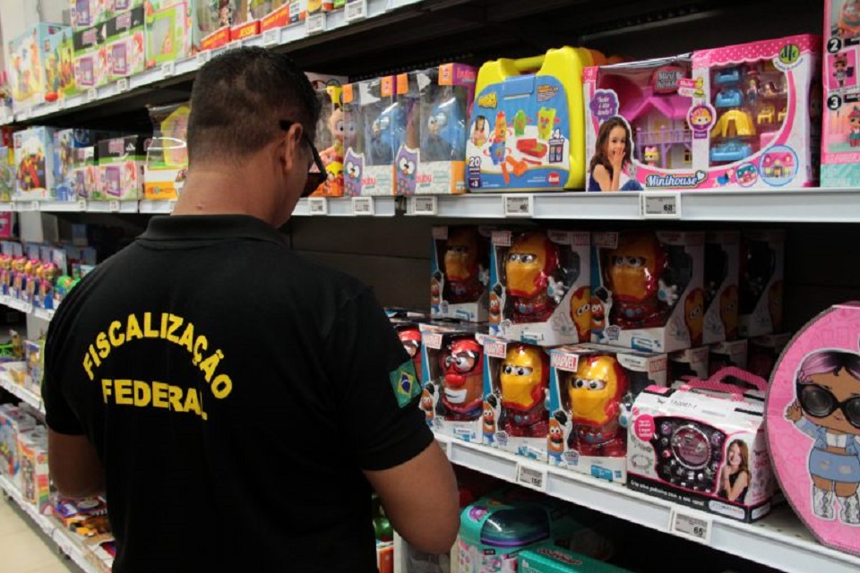 IPEM Rondônia fiscaliza artefatos natalinos, bicicletas infantis e brinquedos em Porto Velho