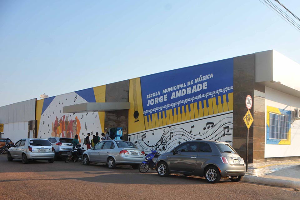Escola de Música Jorge Andrade está funcionando em novo endereço