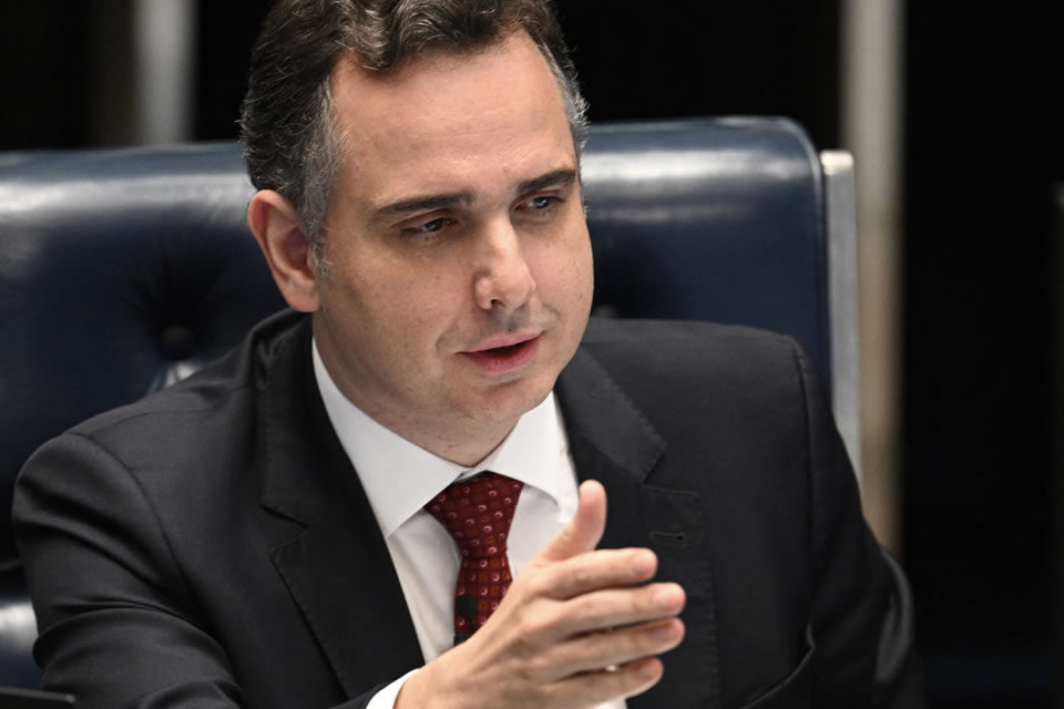 Ações da PF no Congresso demonstram falta de autoridade de Pacheco, diz líder do PL