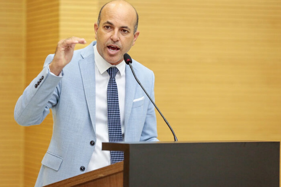 PM E BM sinalizam positivo para alteração proposta por Ismael Crispin em Curso de Formação de Oficial Combatente