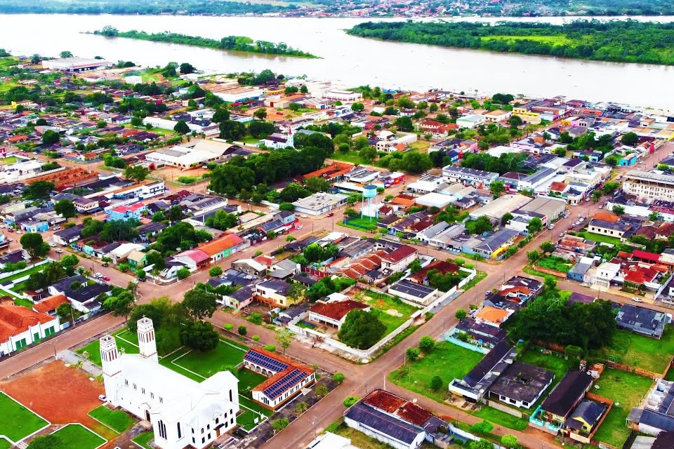 Dra. Taíssa pede instalação de creche no bairro Jardim das Esmeraldas em Guajará-Mirim