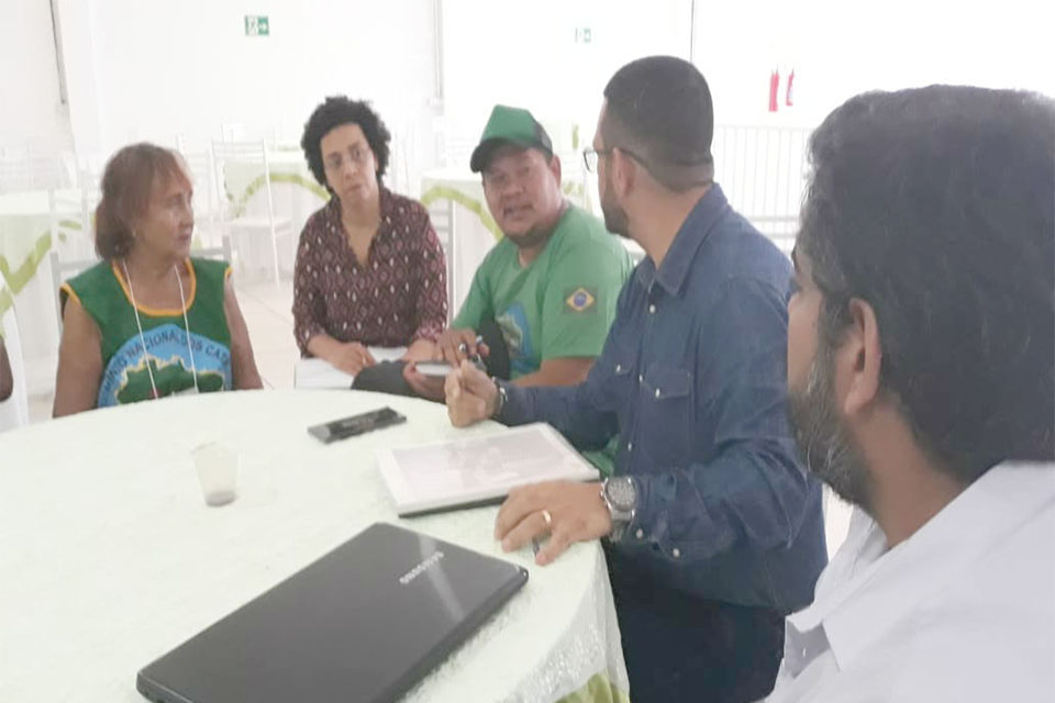 Sema realiza reunião para elaborar plano de ação voltado aos catadores de material reciclável