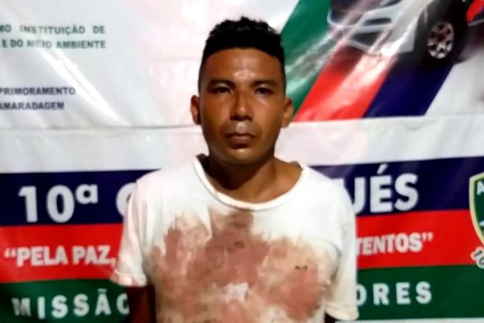 Homem que matou mulher a  remadas é espancado até a morte