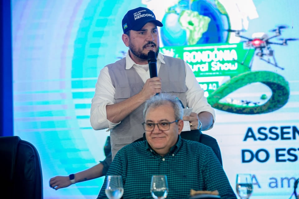 Jean Mendonça destaca trajetória do empresário Eugênio Odilon Ribeiro durante homenagem da Assembleia Legislativa