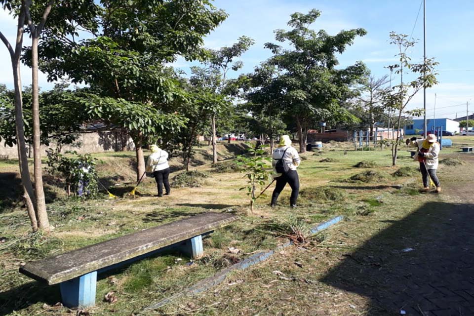 Região central de Porto Velho recebe trabalhos de limpeza