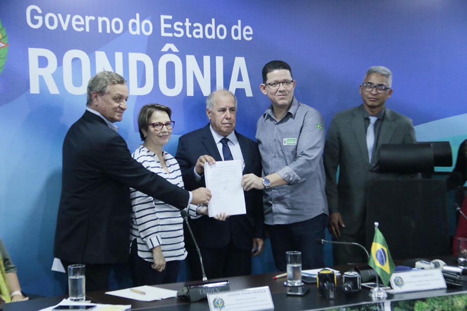 Ministra da Agricultura aponta avanço no desenvolvimento sustentável de Rondônia através de manejo florestal
