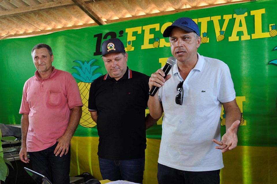 Geraldo da Rondônia destina recursos para fomento da cultura e cultivo do abacaxi em Cujubim