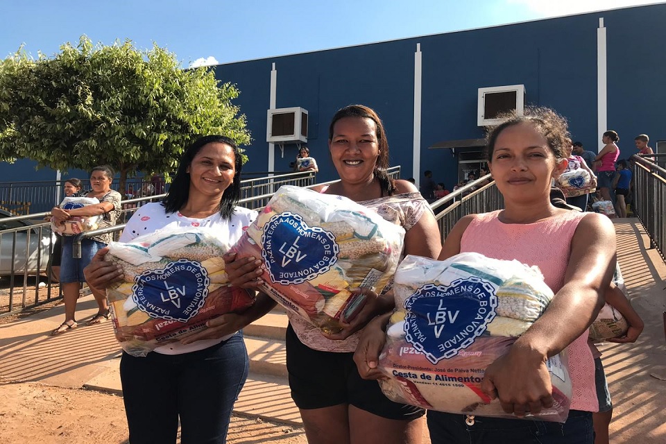 LBV entrega cestas de alimentos a famílias em situação de vulnerabilidade social em Porto Velho